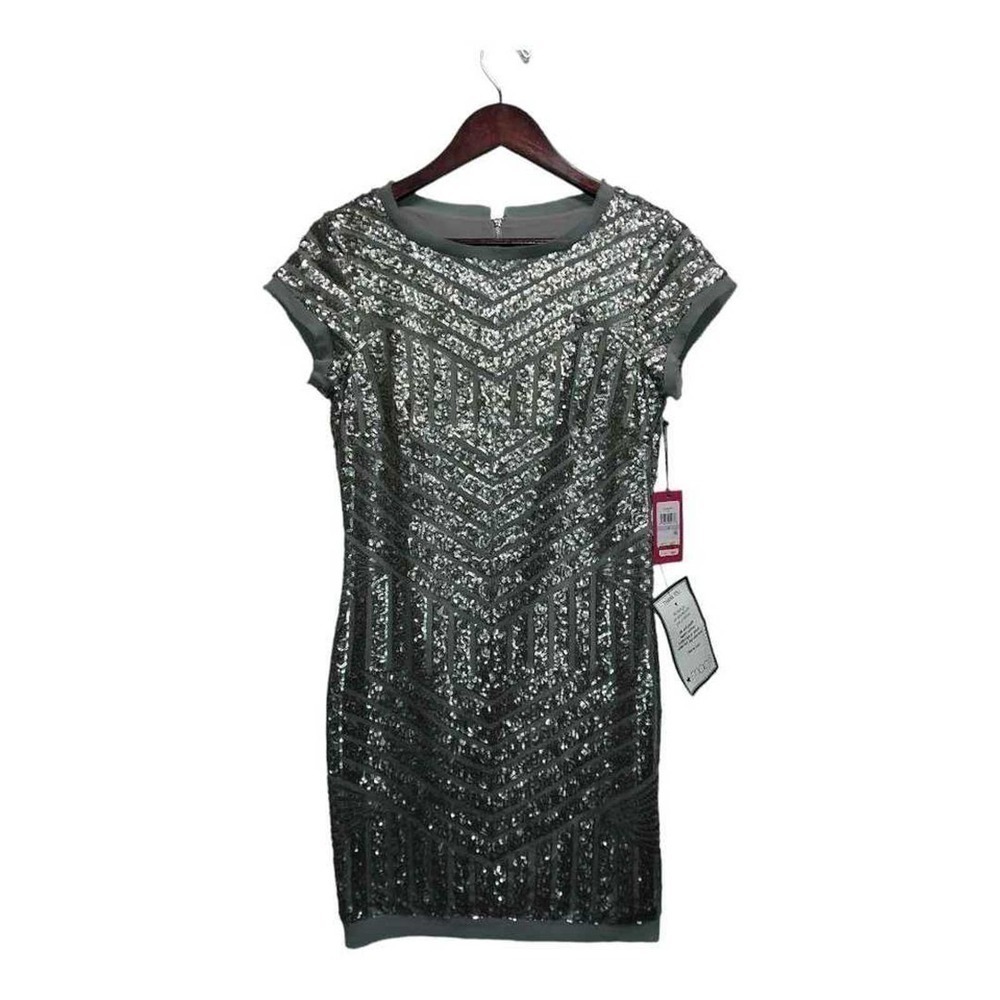 NWT Gorgeous silver sequence dress by Vince Camuto‎ Luxury designer  Size 6